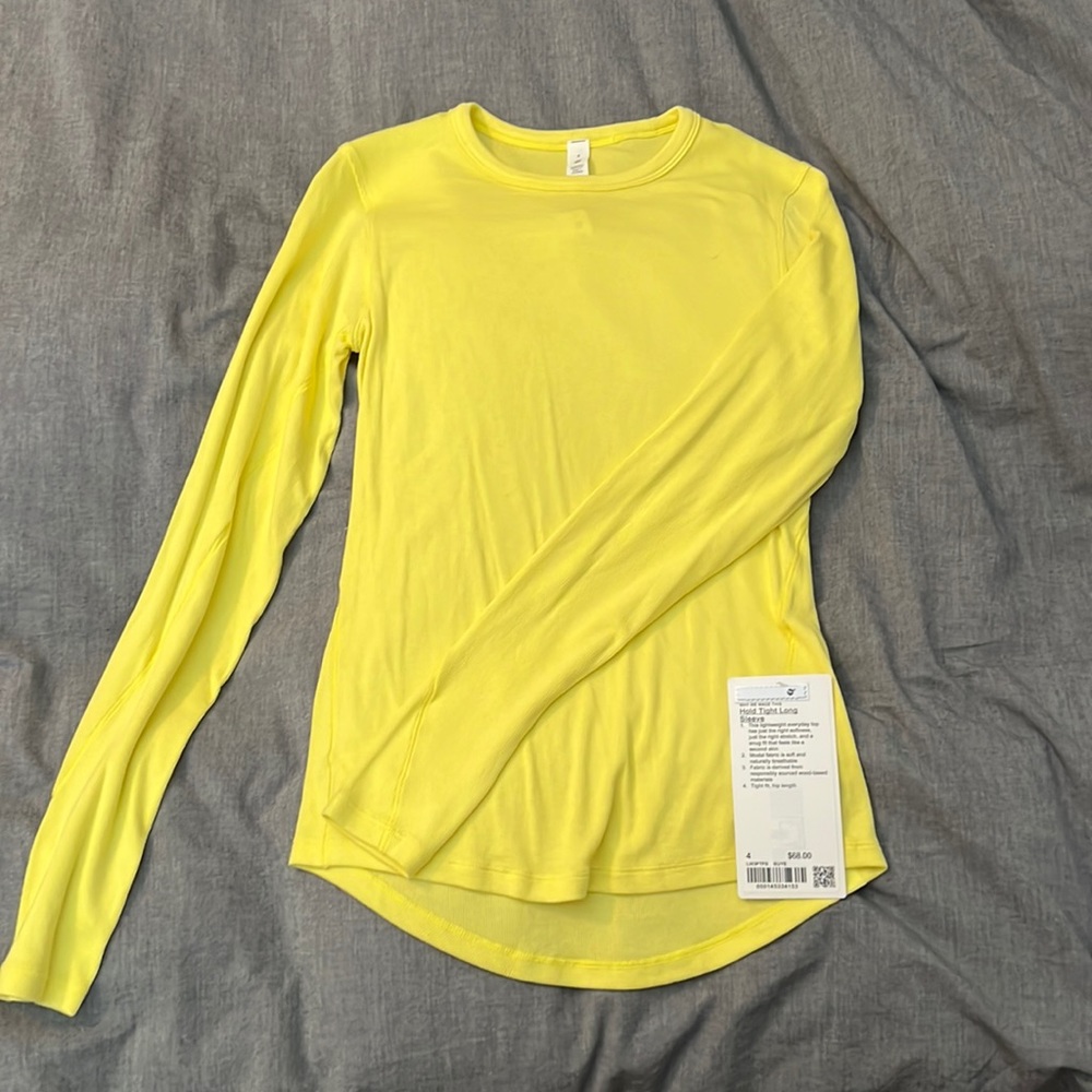 Brand new lululemon Hold Tight long sleeve